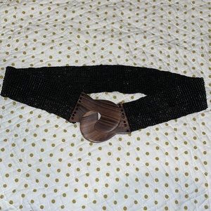 ✨4/$20✨ Vintage Black Beaded Belt Wooden Buckle